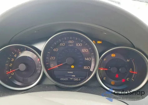 2005 Acura Rl z USA, uszkodzony, nr VIN JH4KB16555C018090